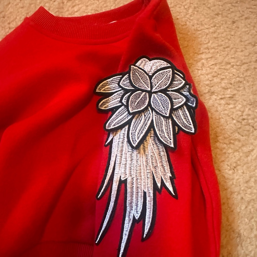 Used Lola and the Boy Red Angel Wings Kids Sweater